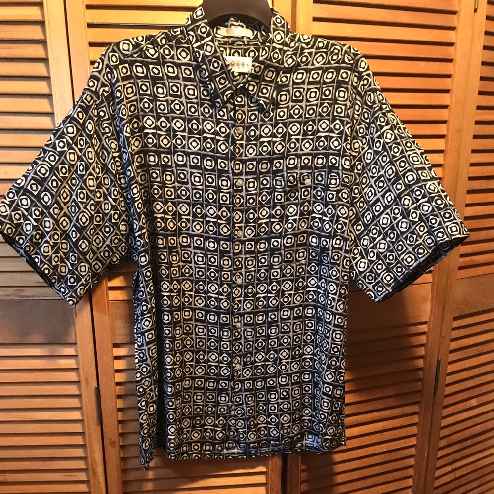 Campia Black & Beige Shirt
